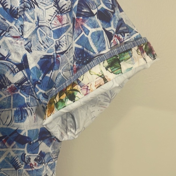 Robert Graham Classic Fit Brenner Short Sleeve Button Up. Size M. - Picture 6 of 10